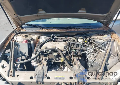 2002 Buick Century Custom из США, поврежденный, VIN 2G4WS52J921152871